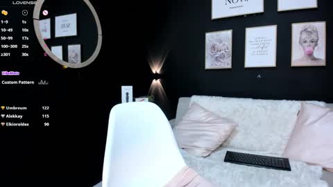 catvalentinee_ online show from December 29, 2:27 am