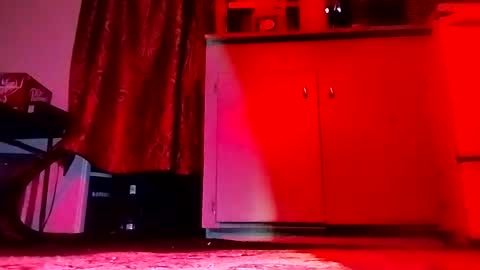 cay_date online show from December 4, 12:24 am