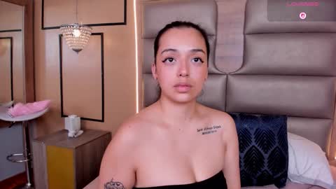 caylincollins online show from November 15, 4:46 am