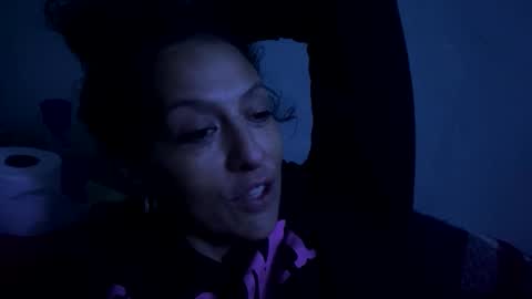cece_vibez online show from January 6, 8:07 am