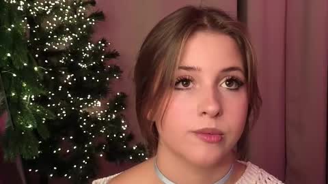 Lina  online show from December 15, 8:14 pm