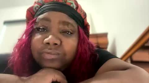 ceeceeluv8285 online show from July 8, 11:40 pm