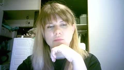 celeste_naughty_ online show from February 18, 9:41 am