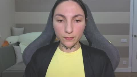 Kate online show from April 7, 12:40 pm