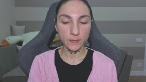 Kate online show from July 7, 7:23 am