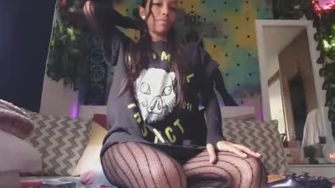 Chanel M. online show from April 26, 2:37 pm