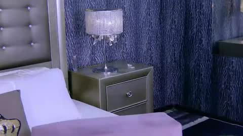 chanelledy1 online show from December 4, 4:04 am