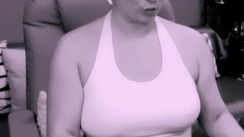 The Queen online show from November 16, 12:45 am