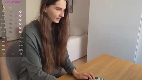 Liz online show from September 11, 10:15 am