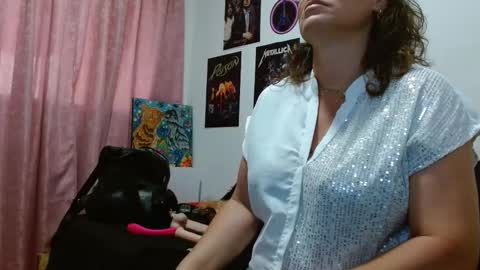 charlotte online show from December 22, 6:44 pm