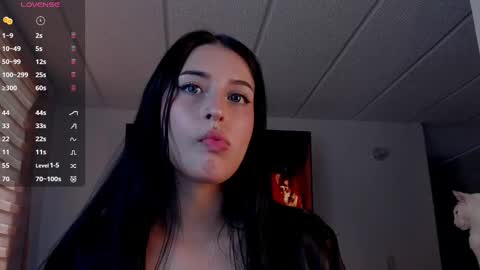 Snapshot of charlotte_greys chatting on September 16, 9:12 pm Charlotte  online show from September 16, 9:12 pm