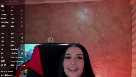 Snapshot of charlotte_greys chatting on February 21, 1:11 am Charlotte  online show from February 21, 1:11 am