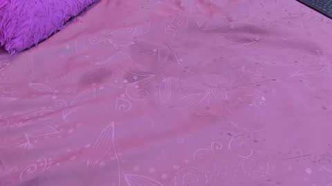 Charlotte Icee online show from October 26, 5:41 pm