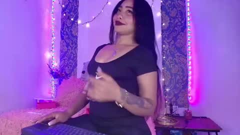 charlotte_princess_1 online show from June 22, 5:37 am