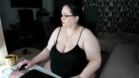 Charlotte Diamonds online show from February 15, 5:56 pm