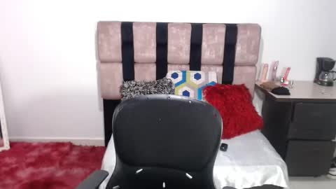 Dahiana online show from January 6, 3:20 am