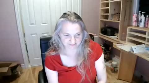 chealsiek online show from November 27, 2:03 am