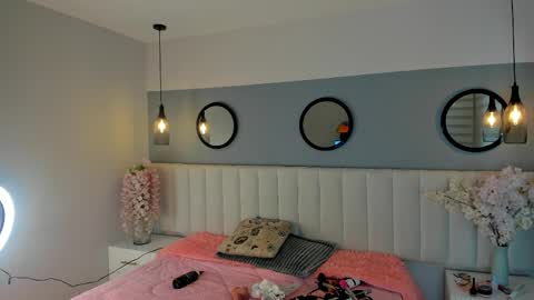 chelsea_bolton_ online show from April 6, 12:28 pm