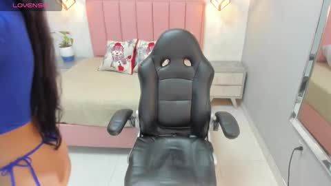 Camila  online show from December 2, 3:52 am