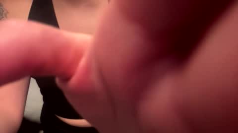 cherrieamaretto online show from February 1, 11:58 pm