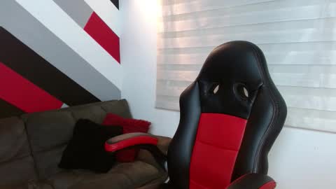 Cherry  online show from March 3, 11:44 pm