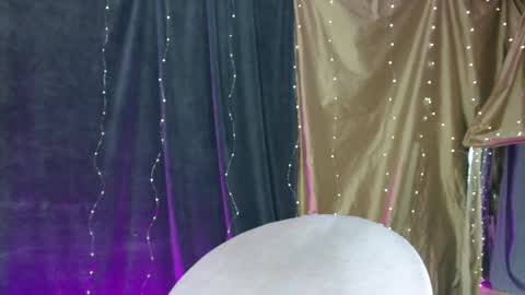 thanks guys see you tomorrow online show from November 26, 11:44 am