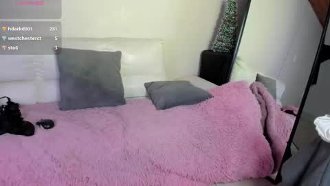 cherry_bunnyx online show from December 22, 5:54 am