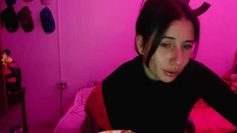 Snapshot of cherry_hc chatting on January 28, 5:00 am Nezumy Rey  online show from January 28, 5:00 am