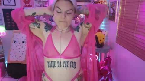 Snapshot of cherryb0mbb0mb chatting on February 11, 7:12 am CherryBombBomb online show from February 11, 7:12 am