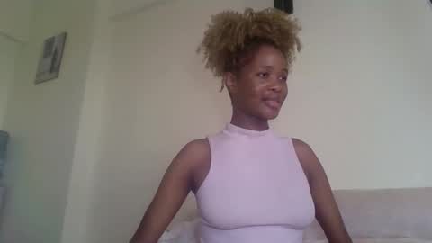 Cherryblossom2002 online show from March 13, 10:49 am