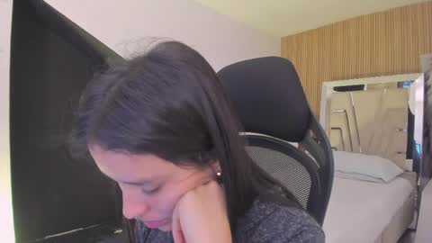 Cherry online show from June 3, 2:33 pm