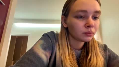 Lei online show from March 18, 7:35 am