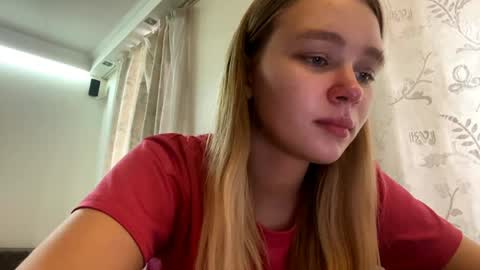 Lei online show from March 30, 2:05 pm