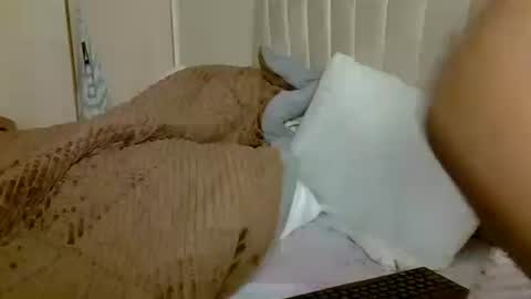 cherry online show from April 19, 6:10 pm