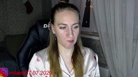 Mila online show from January 5, 6:35 pm