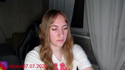 Mila online show from January 14, 8:59 pm