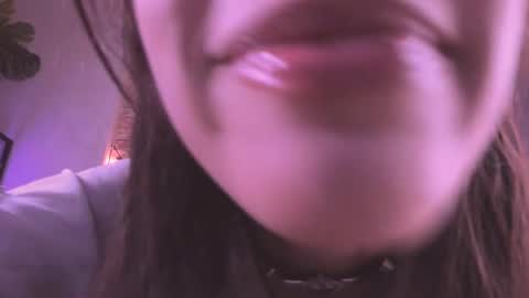 Vivian online show from November 7, 12:11 pm