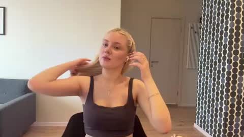 Chanelle online show from July 12, 10:16 am