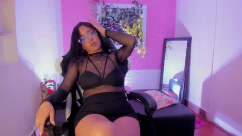 Chloe Skye online show from April 14, 7:58 pm