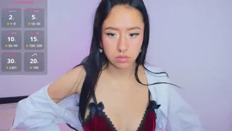 chloe_desire11 online show from August 4, 10:43 am