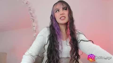 Chloe  online show from February 6, 3:43 am