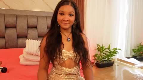 Chloe online show from February 26, 1:10 pm