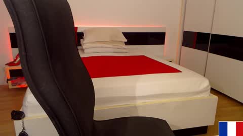 Goddess Chlo online show from December 4, 5:42 am