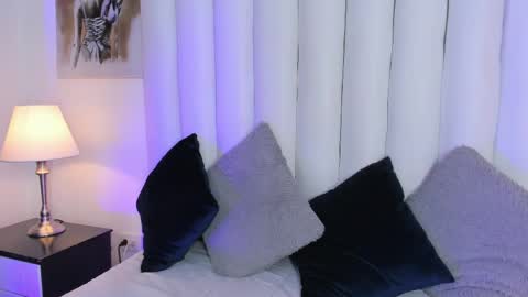 chloe_wilson7 online show from April 17, 12:07 pm