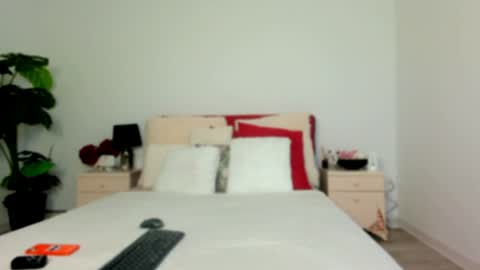 Chloe online show from April 20, 4:26 am