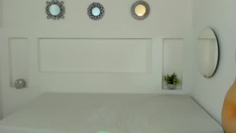 chloehil2 online show from January 7, 9:57 pm