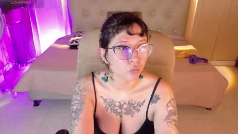 Chloe rosse online show from October 22, 1:21 am