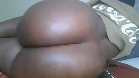 nei online show from December 19, 7:50 pm