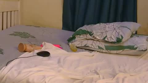 chocolate_candiee online show from January 14, 1:10 am