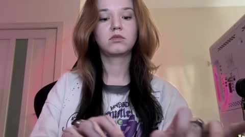 Lissa online show from April 20, 3:20 am